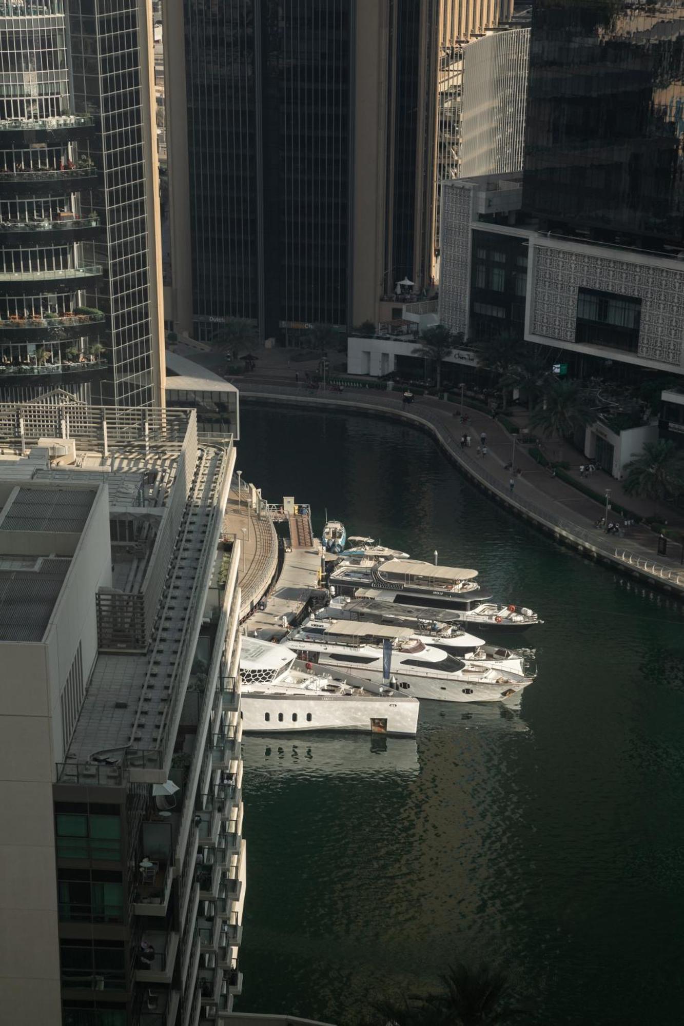 Happy Academia Jbr Apartment Dubai Exterior photo